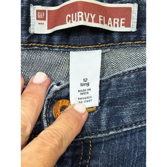 Gap mid-rise Curvy Flare jeans, 2009, retro, hippie, Y2K, bohemian, festival - Picture 5 of 6